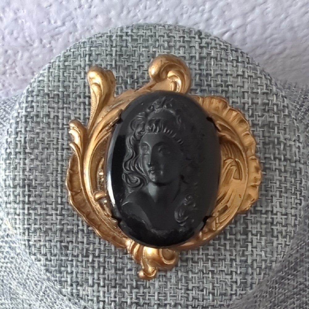 Victorian Style Gold and Black Cameo Mourning Brooch